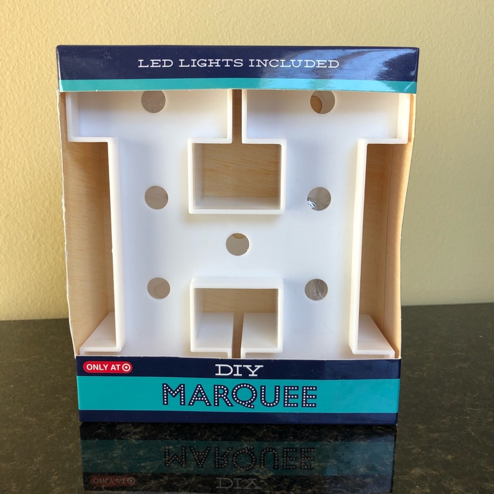 DIY Letter H Marquee